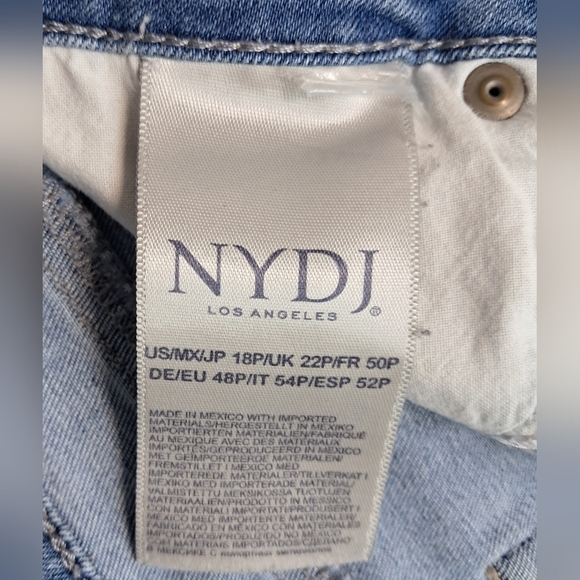 NYDJ Women's Dayla Wide Cuff Capri Size 18P - Picture 7 of 15